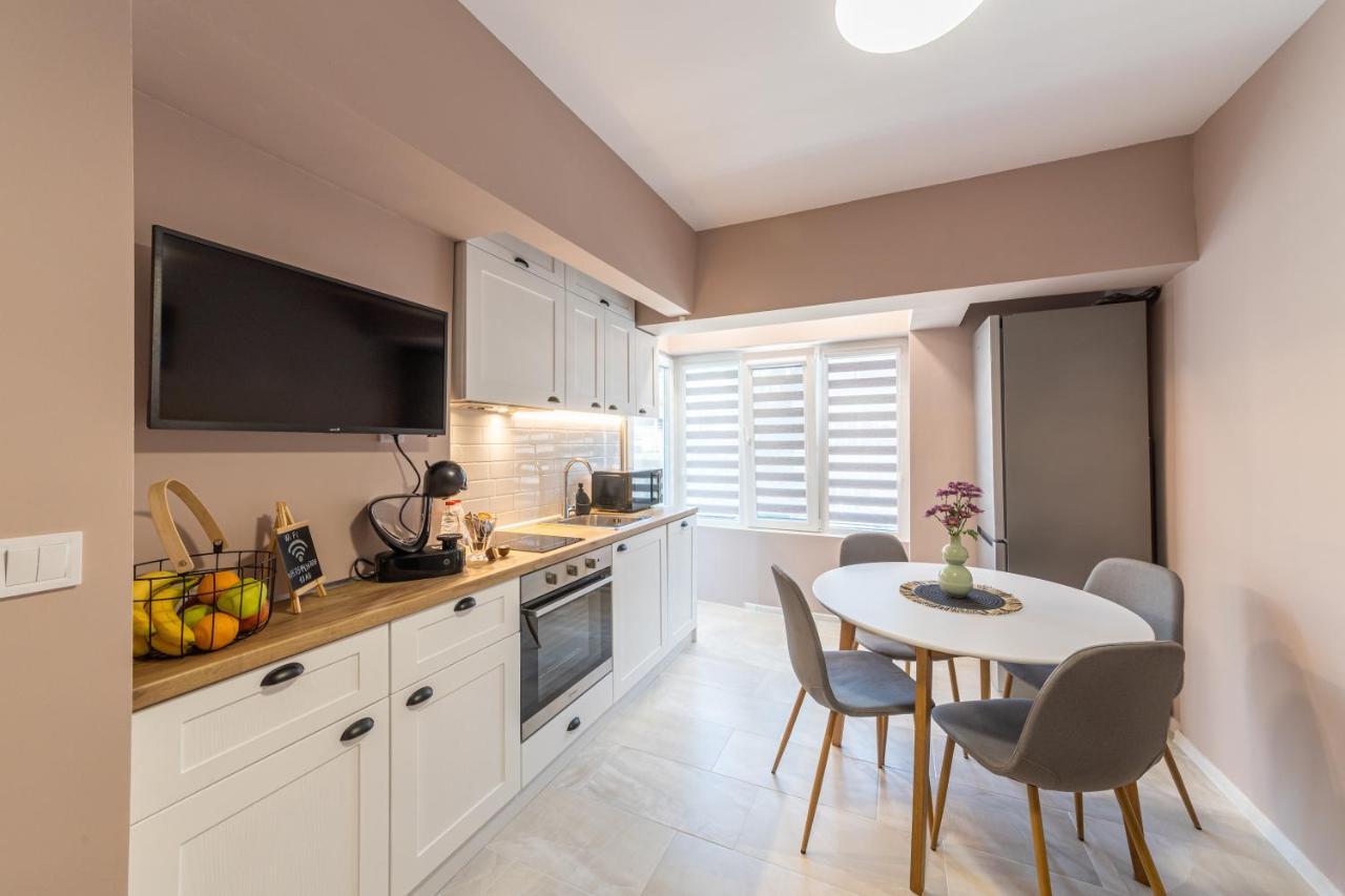 Great Location Apartment Varna Dış mekan fotoğraf
